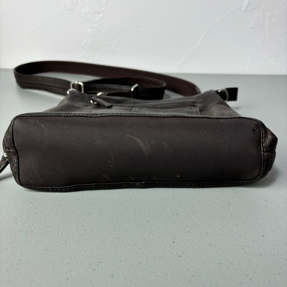 Gun Tote'n Mamas Brown Crossbody Purse Medium Shoulder Strap Concealed Carry - Picture 12 of 13